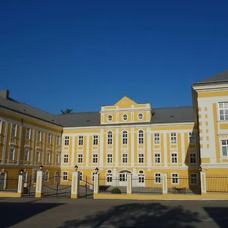 Schloss * Stare Hobzi